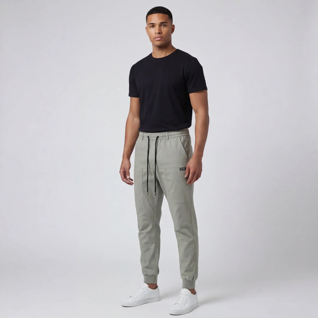Pantalón cargo cómodo con gran capacidad de almacenamiento 